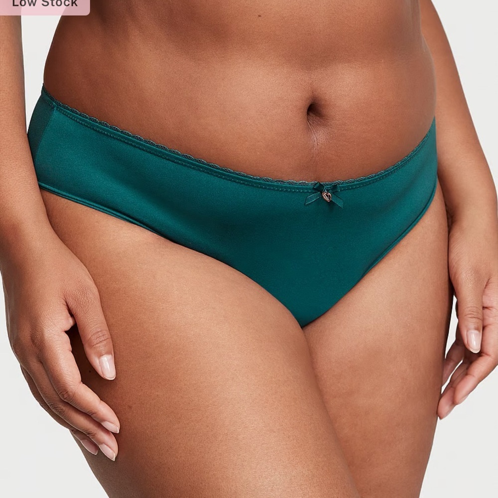 Victoria Secret Smooth Period Bikini Panty‎